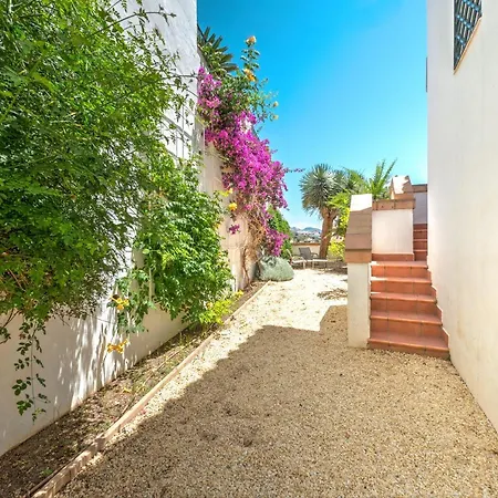 Willa Luxury With Private Pool And 7 Bedrooms