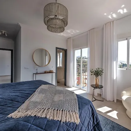 Luxury With Private Pool And 7 Bedrooms Willa *